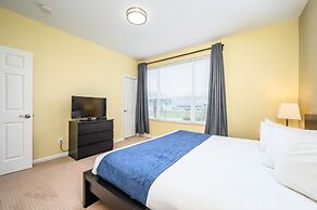 New Modern Townhome, Near The Parks - 4030