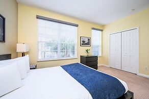 New Modern Townhome, Near The Parks - 4030