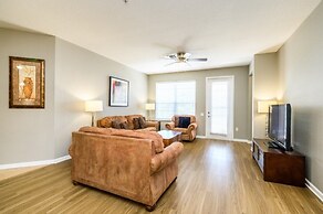 3 Bedroom Premium Lakeview Condo-1012