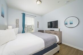 New Listing Beautiful Condo, Vista Cay - 3017