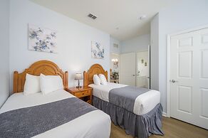 New Listing Beautiful Condo, Vista Cay - 3017