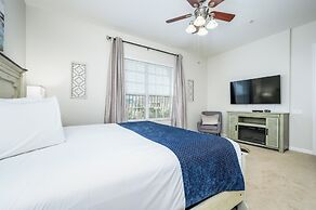 Penthouse Vacation Condo, Near the Parks - 2015