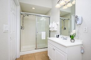 New Listing, Beautiful Townhome, Vista Cay - 4023