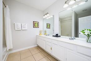 Beautiful Family Townhome, Near The Parks - 4026