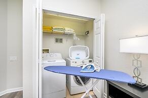 Beautiful Family Townhome, Near The Parks - 4026