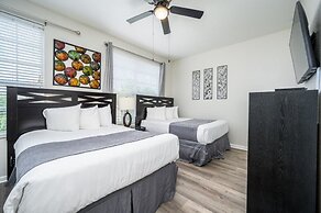 Beautiful Family Townhome, Near The Parks - 4026