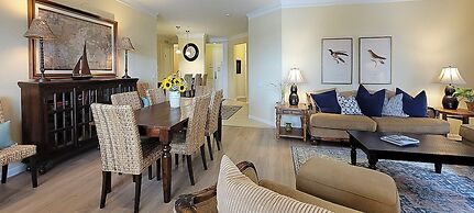 Gorgeous 3 Bed Lakeview, Vista Cay - 1010