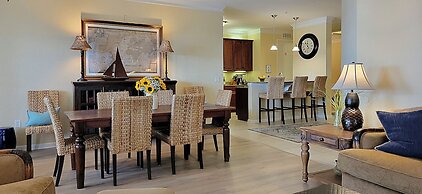 Gorgeous 3 Bed Lakeview, Vista Cay - 1010