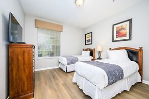 NEW Beautiful Lakeview Condo Near the Parks - 1026