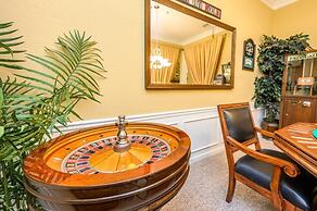 Tropical Lakeview Condo w. Vegas Game Room - 1014