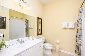 Tropical Lakeview Condo w. Vegas Game Room - 1014