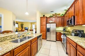 Tropical Lakeview Condo w. Vegas Game Room - 1014