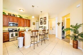 Tropical Lakeview Condo w. Vegas Game Room - 1014