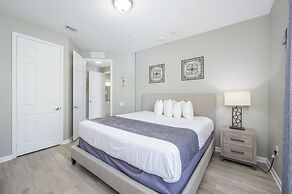 Beautiful Lake View Condo, Vista Cay-1004