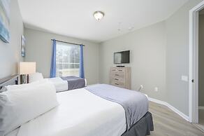 Beautiful Lake View Condo, Vista Cay-1004