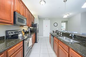 Beautiful Lake View Condo, Vista Cay-1004