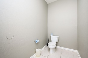 Beautiful Lake View Condo, Vista Cay-1004