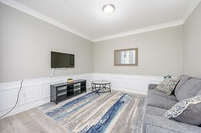 Beautiful Lake View Condo, Vista Cay-1004