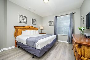 Beautiful Lake View Condo, Vista Cay-1004