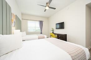 New Modern Vista Cay Reserve Condo - 6003