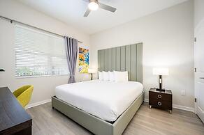 New Modern Vista Cay Reserve Condo - 6003