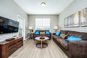 Beautiful Lakeview Condo, Vista Cay Orlando - 3013