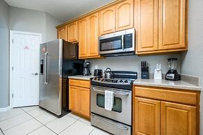 Beautiful Lakeview Condo, Vista Cay Orlando - 3013