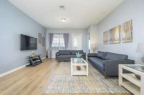 New Listing! Lakeview Condo, Vista Cay - 1017