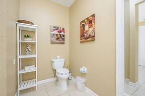 Premium Lake View Condo , Vista Cay - 1007