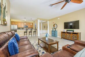 Premium Lake View Condo , Vista Cay - 1007