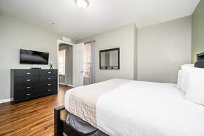 Family Fun Vista Cay Lakeview Condo - 1021