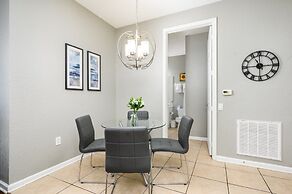 Family Fun Vista Cay Lakeview Condo - 1021