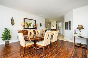 Premium Lake View Condo, Vista Cay - 1002