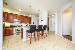 Premium Lake View Condo, Vista Cay - 1002