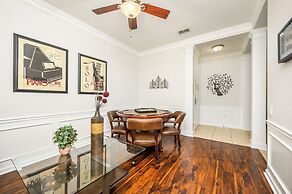 Premium Lake View Condo, Vista Cay - 1002