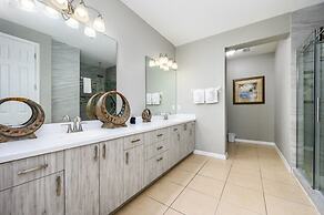 Stunning Vacation Condo - Vista Cay Resort - 2008