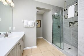 Stunning Vacation Condo - Vista Cay Resort - 2008