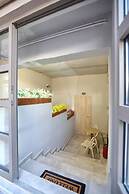 MIRMA HALEPA SUPERIOR STUDIO