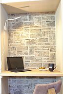 MIRMA HALEPA SUPERIOR STUDIO