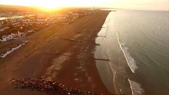 Seaside Retreat in Shoreham With Sauna & spa Hire
