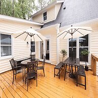 Spacious Woodbridge Cottage