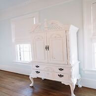 Historic Antebellum Manor