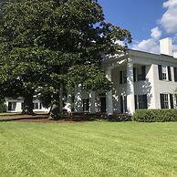 Historic Antebellum Manor