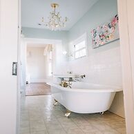 Historic Antebellum Manor