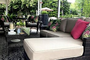 Elegant Crofton Ranch