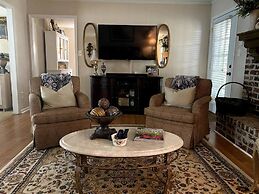 Elegant Crofton Ranch