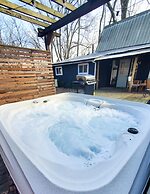 Lake View Hot Tub Modern A-frame