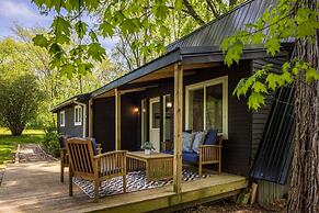 Lake View Hot Tub Modern A-frame