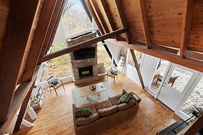 Lake View Hot Tub Modern A-frame