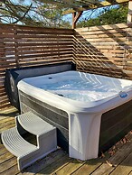 Lake View Hot Tub Modern A-frame